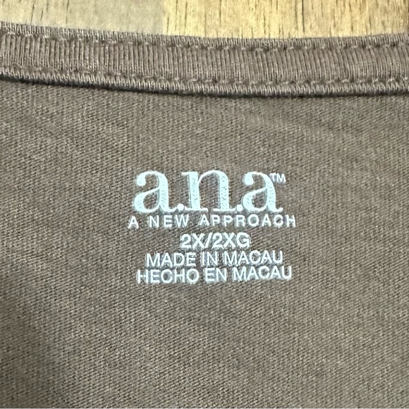 Ana brown embroidered tank top - Picture 2 of 3